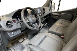 valkoinen Mercedes-Benz Sprinter 2020 kuva 3.