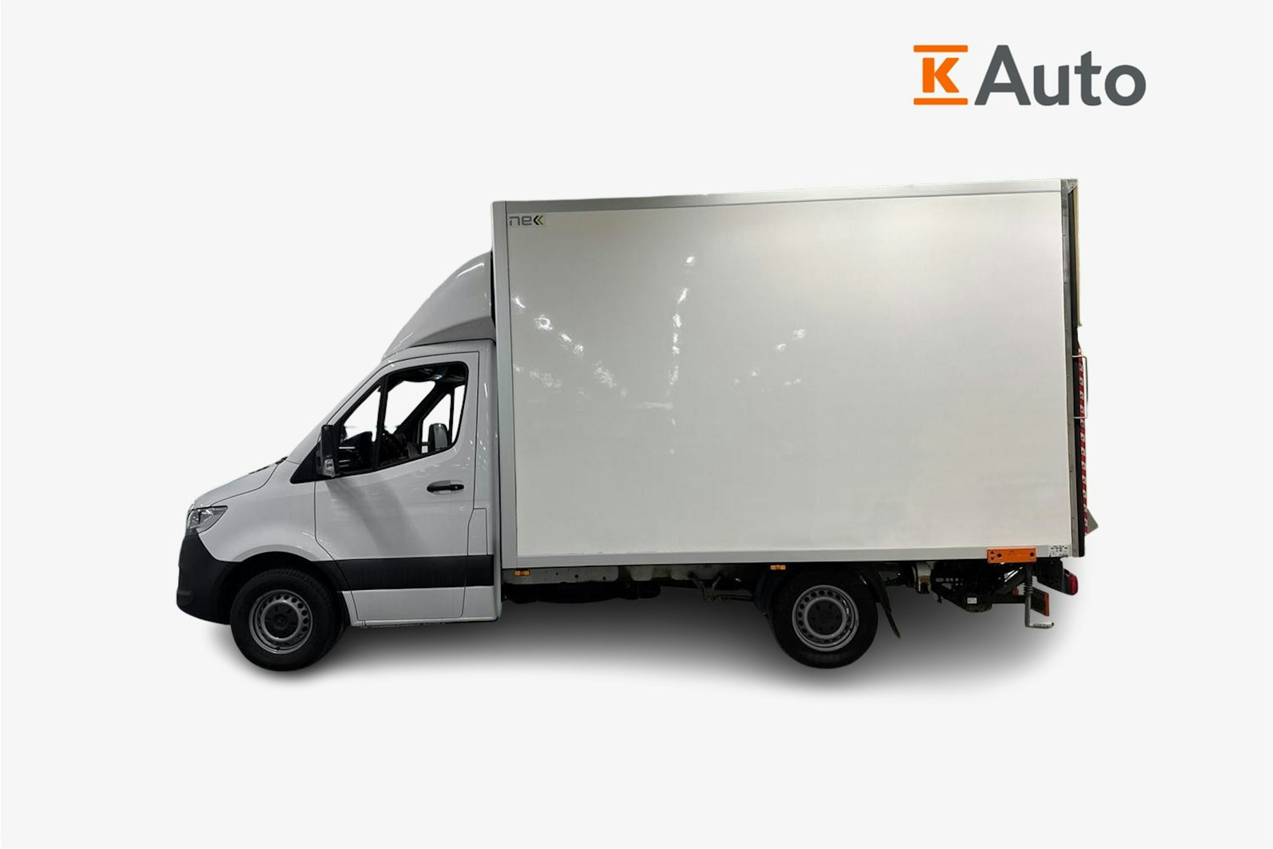 valkoinen Mercedes-Benz Sprinter 2020 kuva 6.