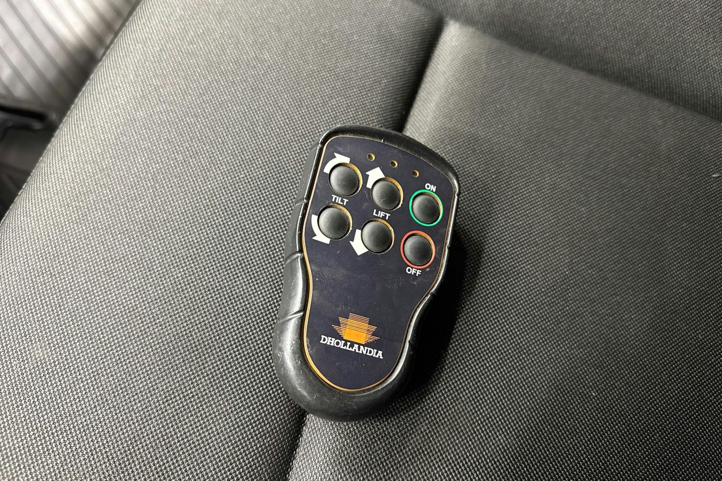 valkoinen Mercedes-Benz Sprinter 2020 kuva 18.