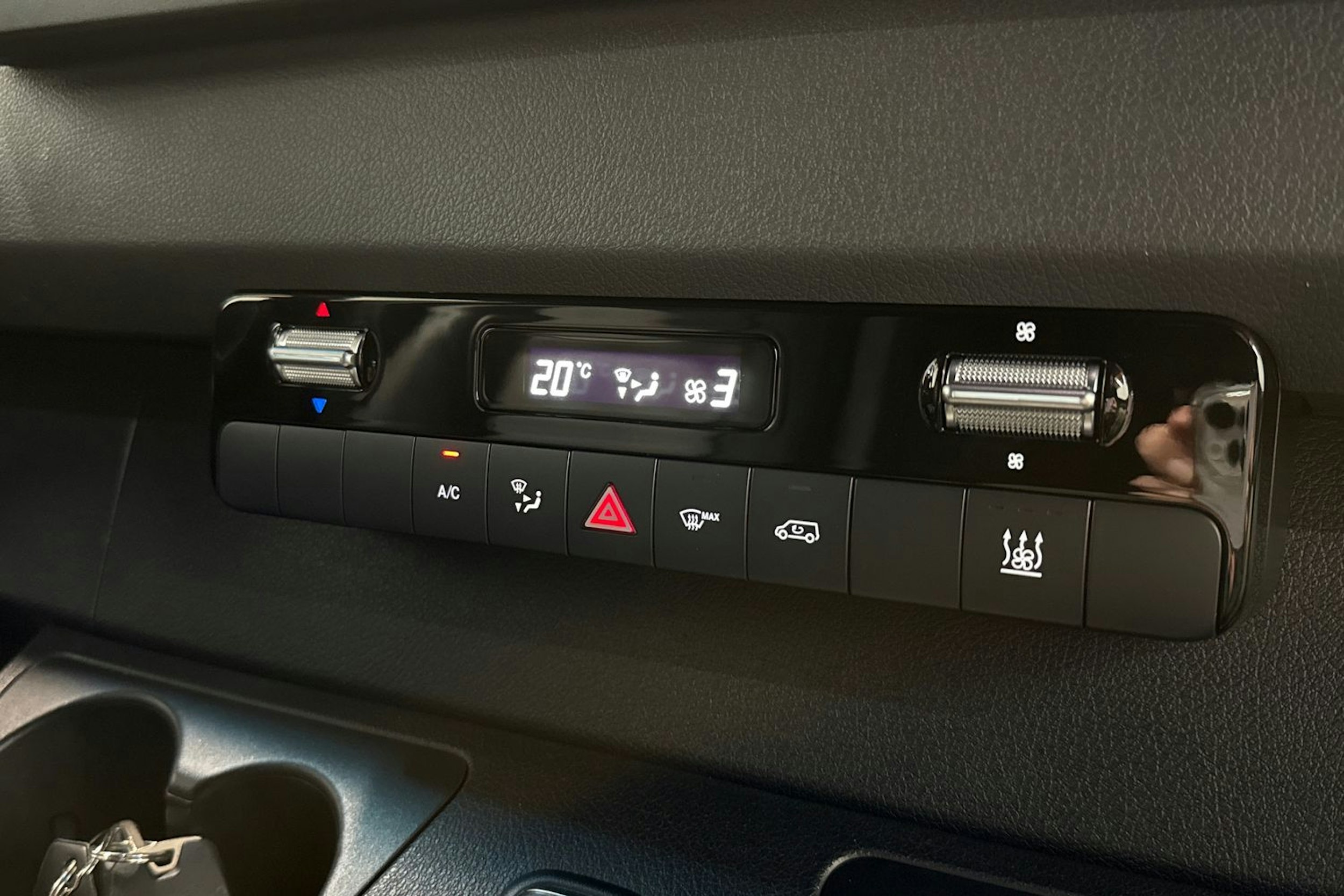 hopea Mercedes-Benz Sprinter 2020 kuva 23.