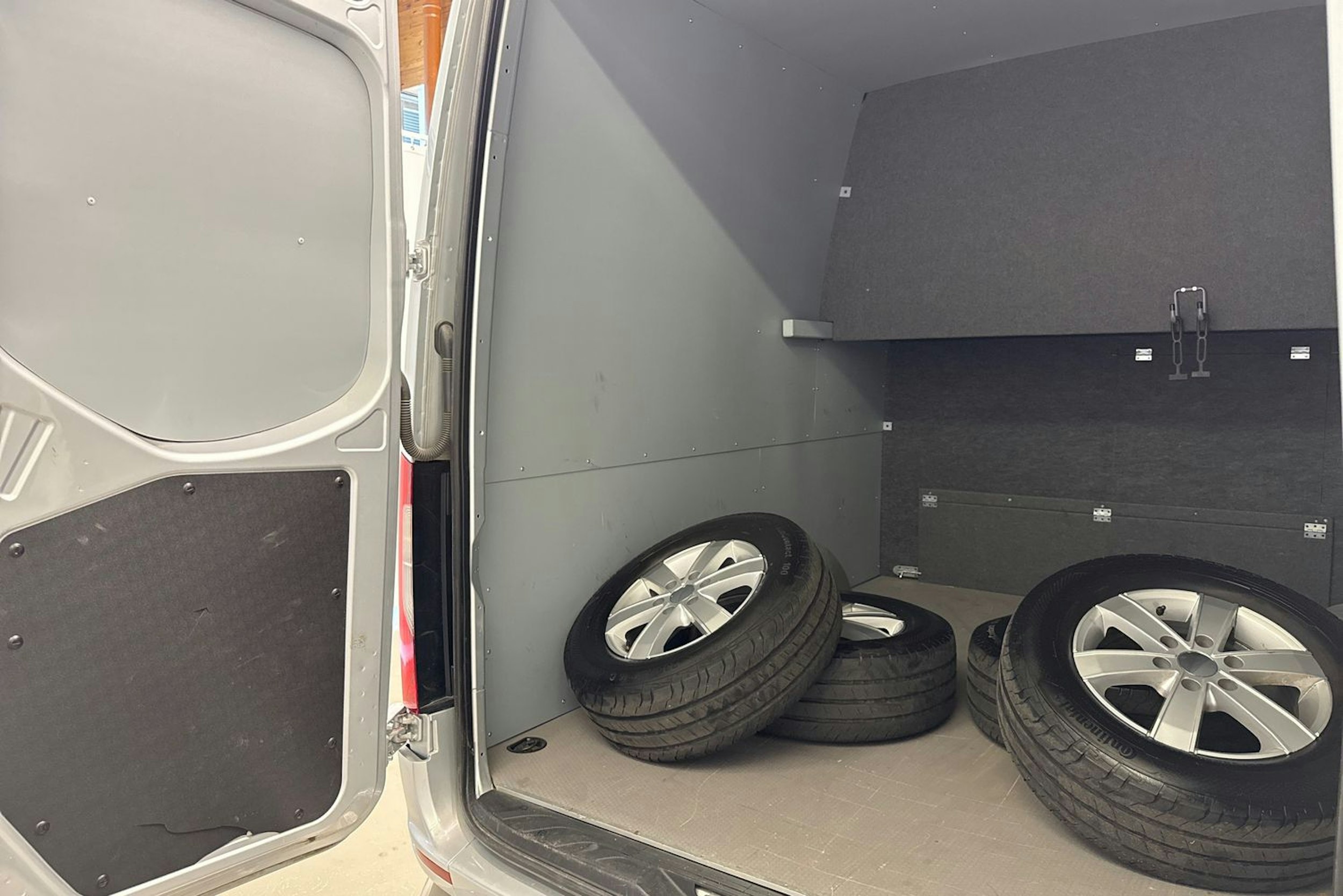 hopea Mercedes-Benz Sprinter 2020 kuva 35.