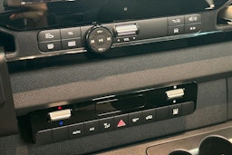 Musta Mercedes-Benz SPRINTER 2020 kuva 29.