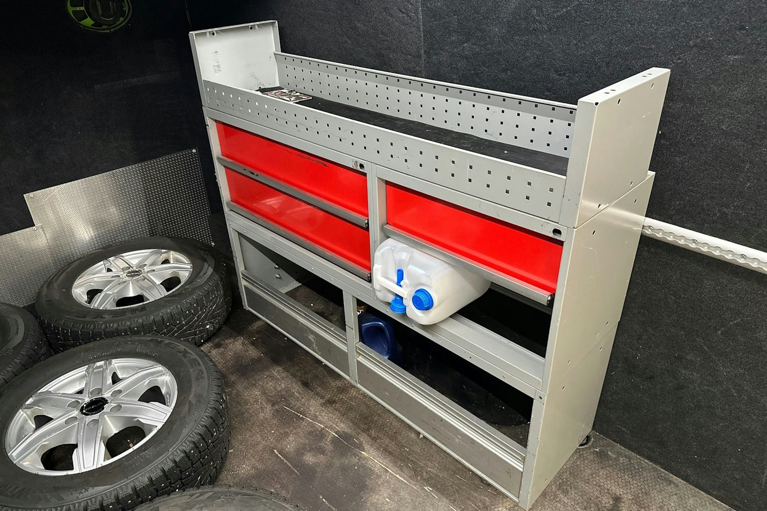 Musta Mercedes-Benz SPRINTER 2020 kuva 34.
