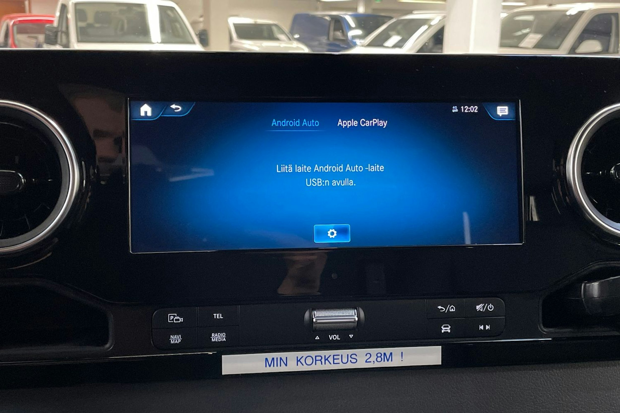 valkoinen Mercedes-Benz Sprinter 2020 kuva 23.