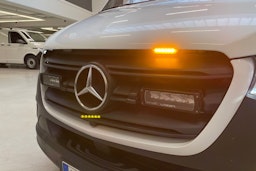 valkoinen Mercedes-Benz Sprinter 2020 kuva 25.