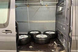 harmaa Mercedes-Benz Sprinter 2020 kuva 20.