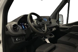 valkoinen Mercedes-Benz Sprinter 2021 kuva 3.