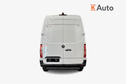 valkoinen Mercedes-Benz Sprinter 2021 kuva 4.