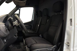 valkoinen Mercedes-Benz Sprinter 2021 kuva 8.