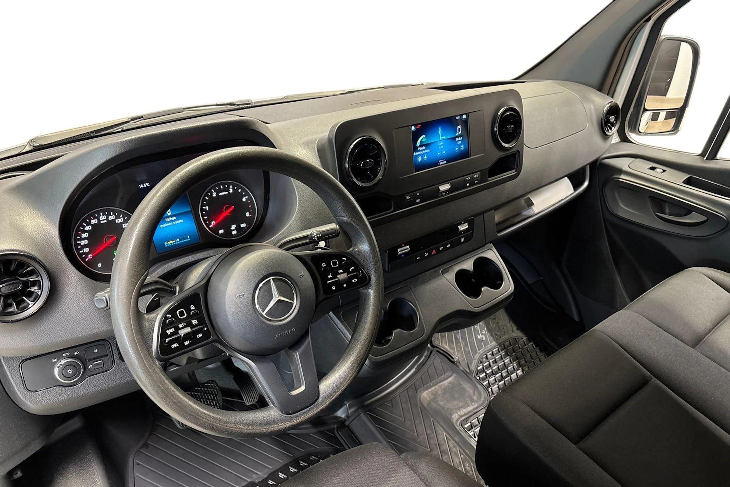 valkoinen Mercedes-Benz Sprinter 2021 kuva 9.