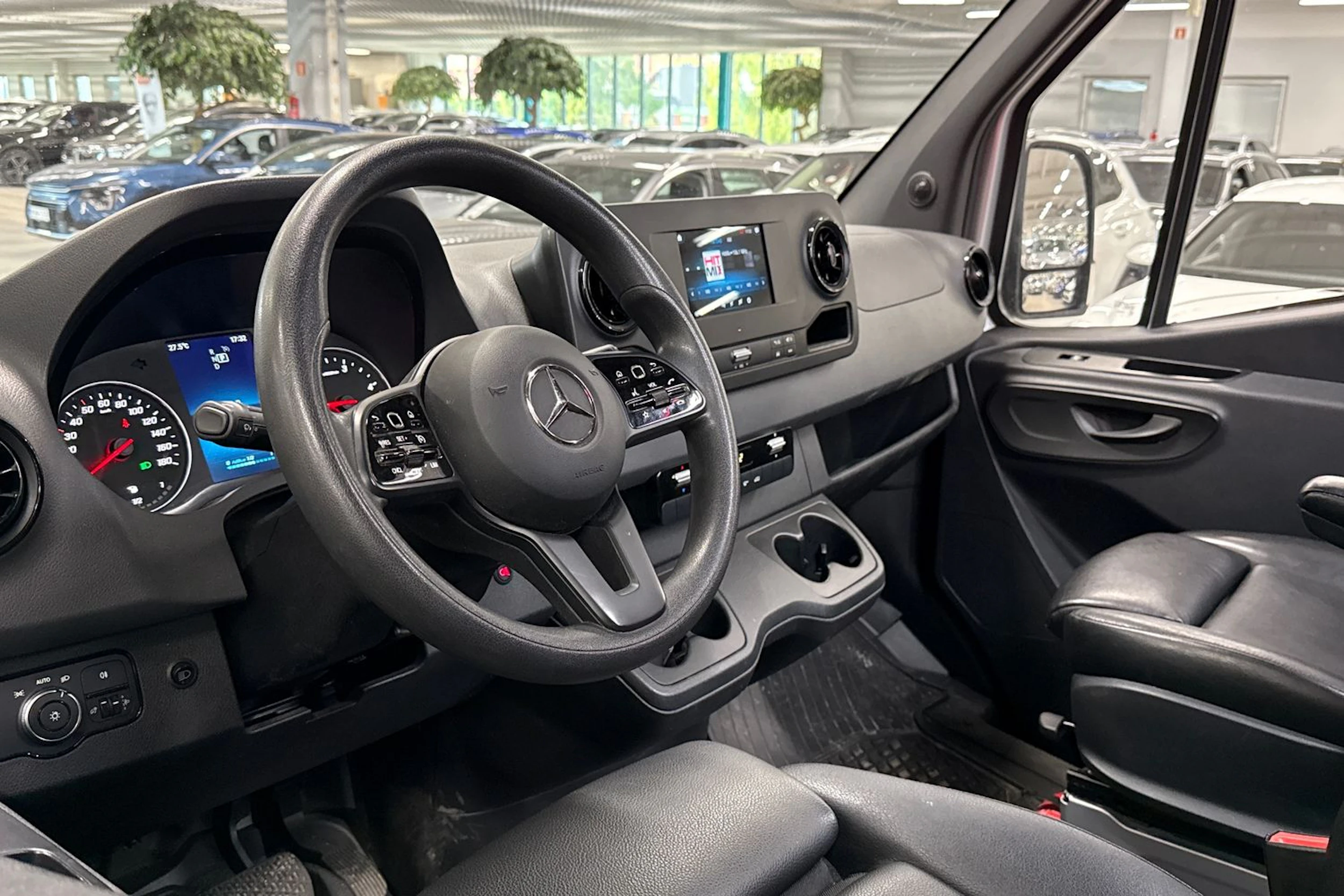 hopea Mercedes-Benz Sprinter 2021 kuva 4.