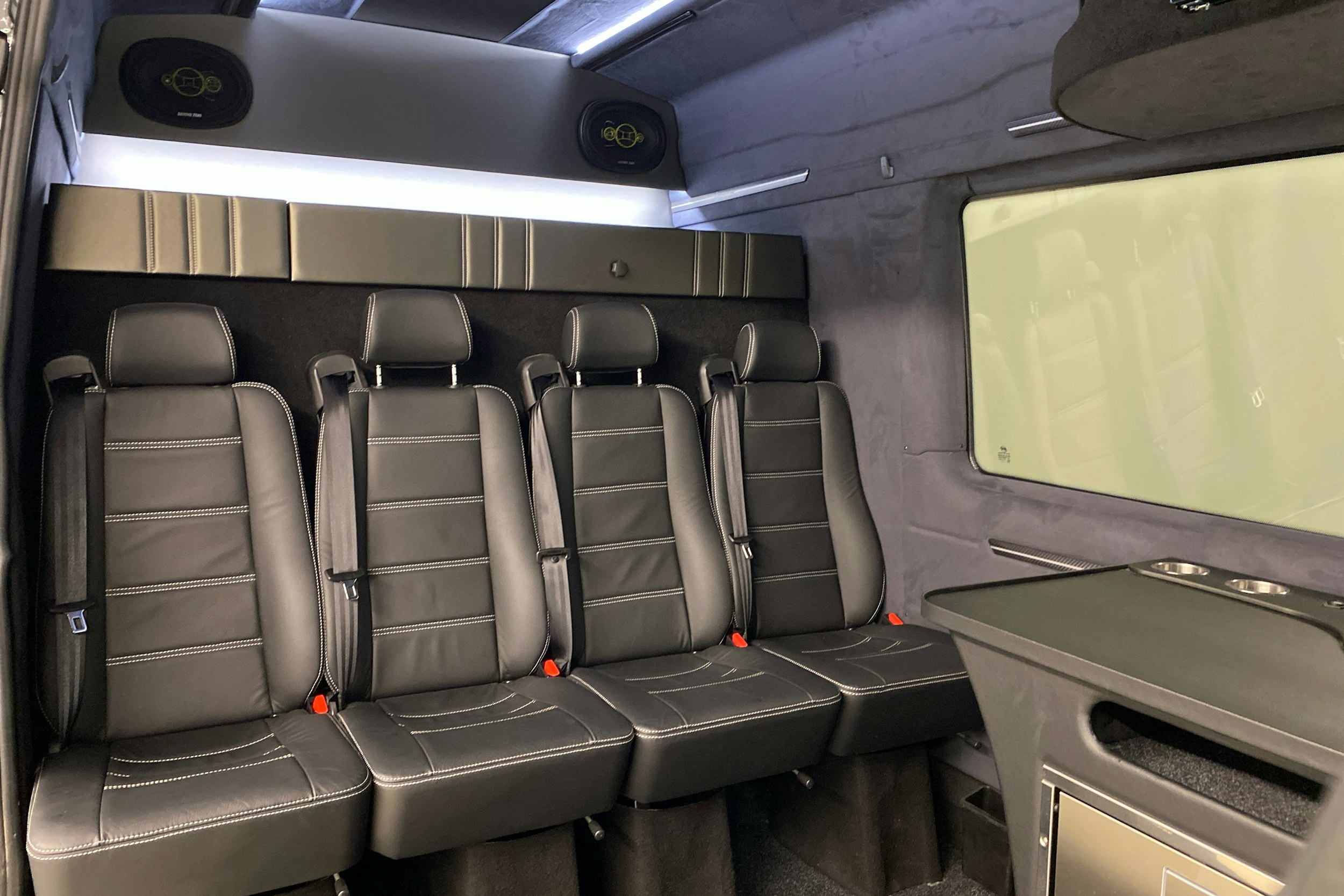 harmaa Mercedes-Benz Sprinter 2021 kuva 20.