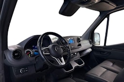 musta Mercedes-Benz Sprinter 2021 kuva 3.