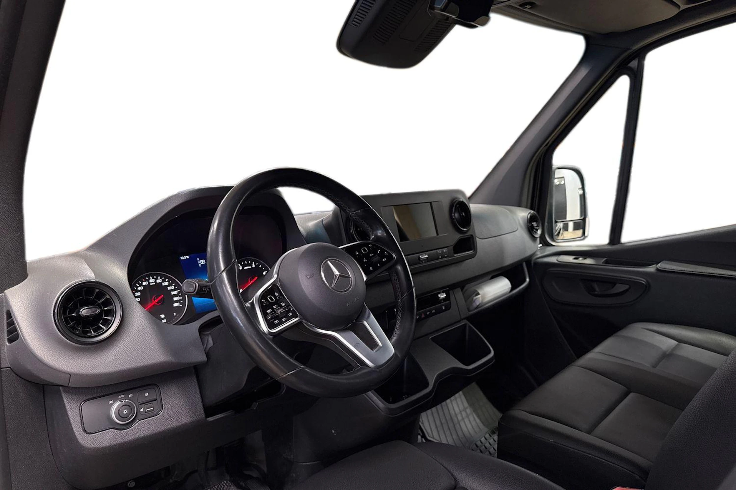 musta Mercedes-Benz Sprinter 2021 kuva 6.