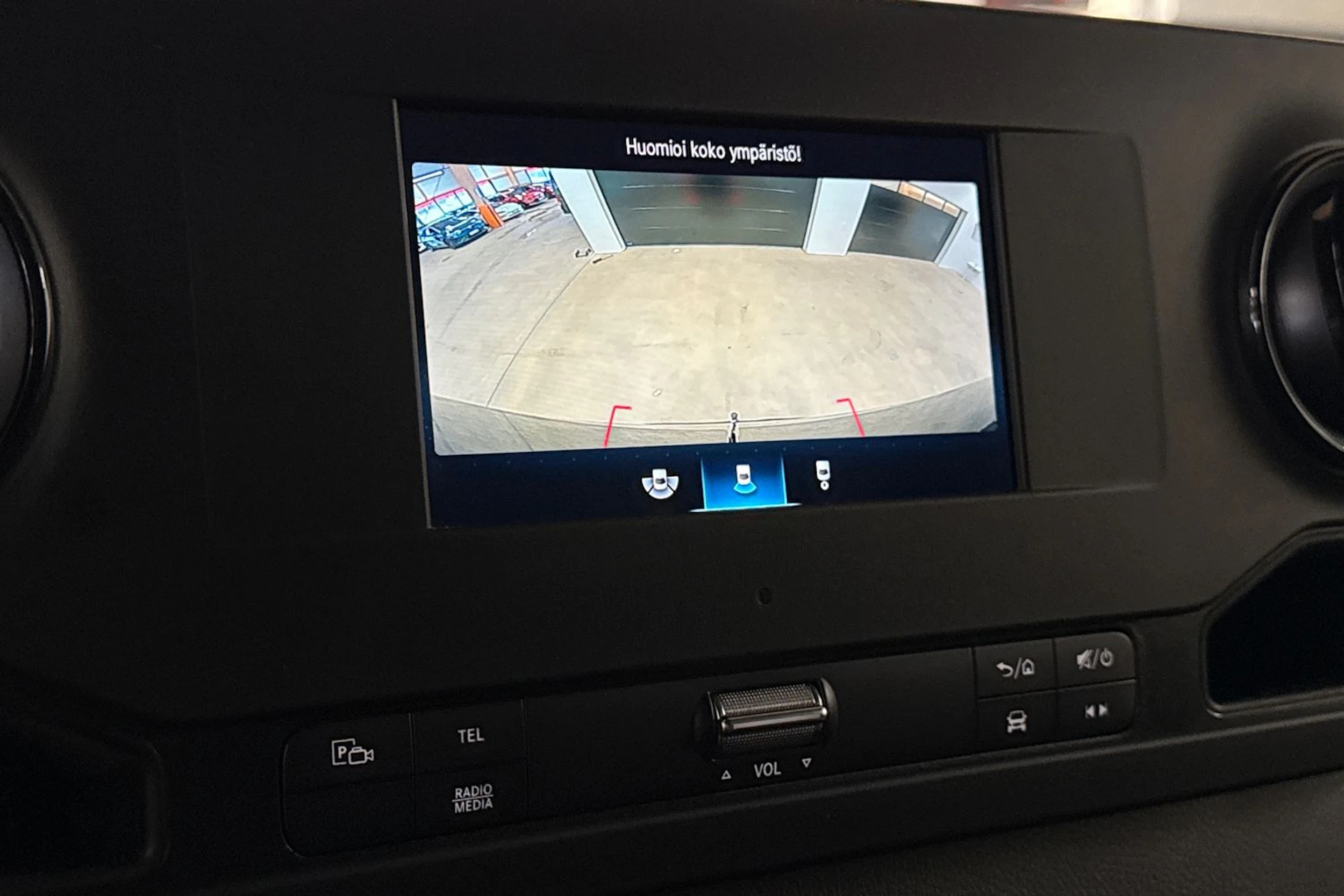 musta Mercedes-Benz Sprinter 2021 kuva 17.