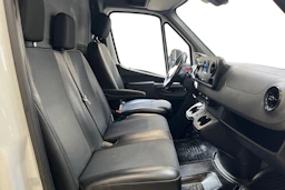 sininen Mercedes-Benz Sprinter 2021 kuva 11.