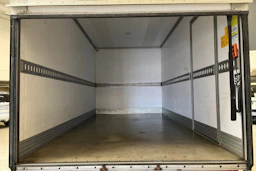 sininen Mercedes-Benz Sprinter 2021 kuva 13.
