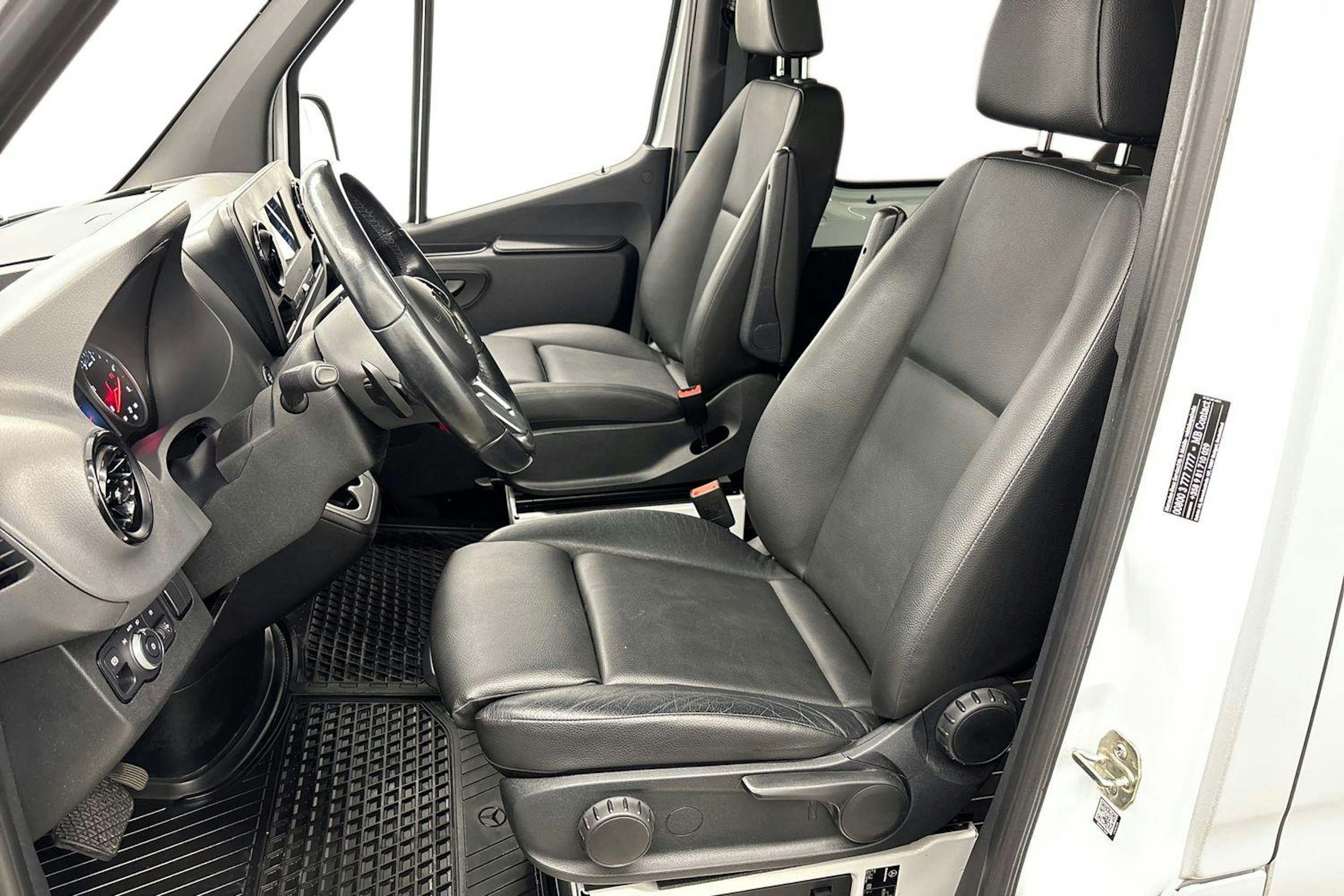hopea Mercedes-Benz Sprinter 2021 kuva 7.
