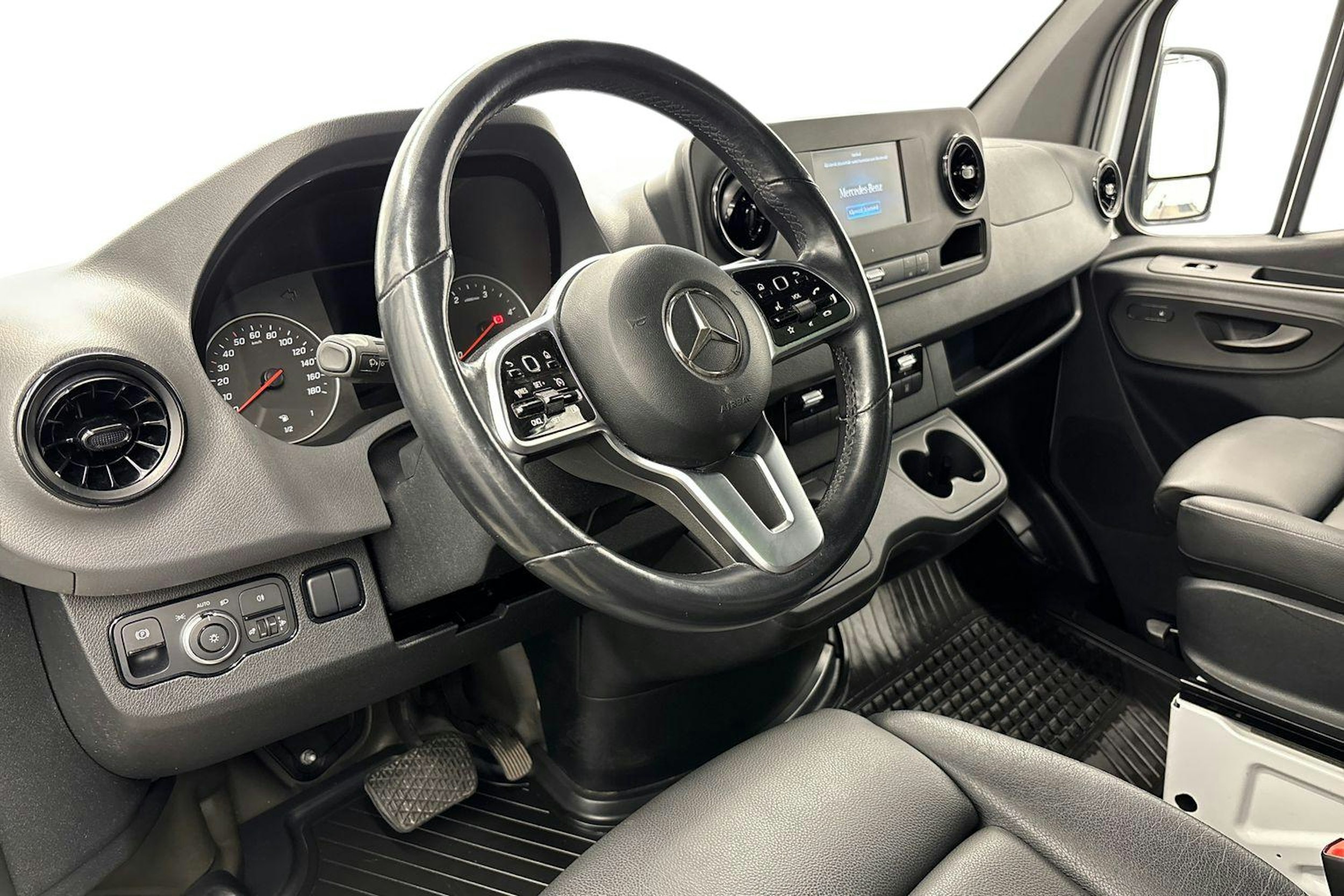 hopea Mercedes-Benz Sprinter 2021 kuva 9.