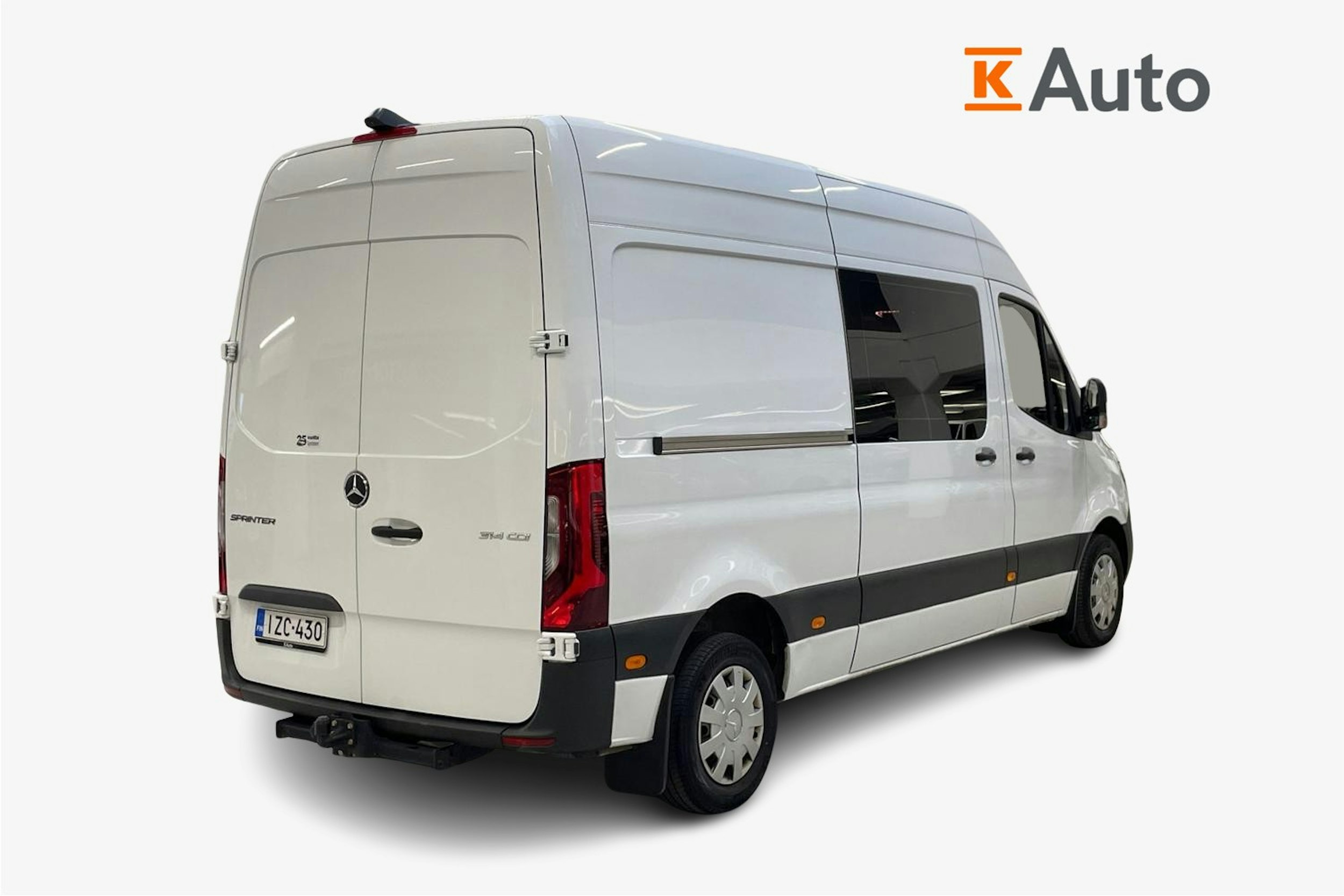 valkoinen Mercedes-Benz Sprinter 2021 kuva 2.
