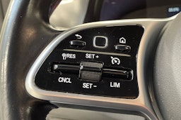 valkoinen Mercedes-Benz Sprinter 2021 kuva 18.