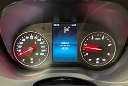 valkoinen Mercedes-Benz Sprinter 2021 kuva 20.