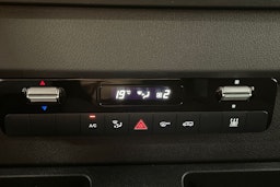 valkoinen Mercedes-Benz Sprinter 2021 kuva 25.