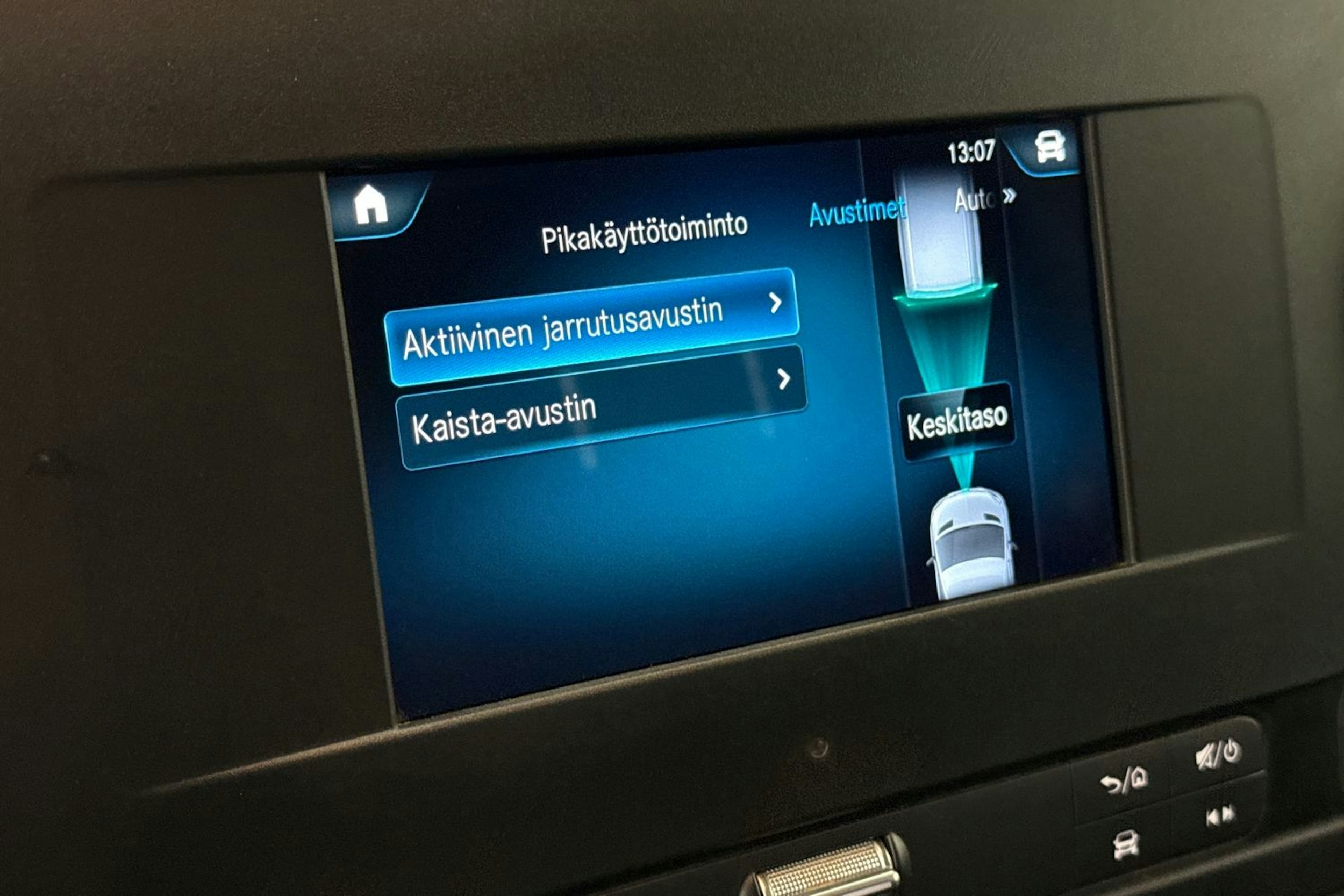 musta Mercedes-Benz Sprinter 2021 kuva 19.