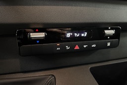 musta Mercedes-Benz Sprinter 2021 kuva 21.