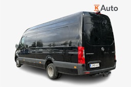 musta Mercedes-Benz Sprinter 2021 kuva 2.