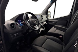 musta Mercedes-Benz Sprinter 2021 kuva 7.