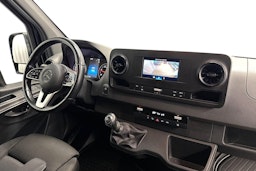 musta Mercedes-Benz Sprinter 2021 kuva 10.