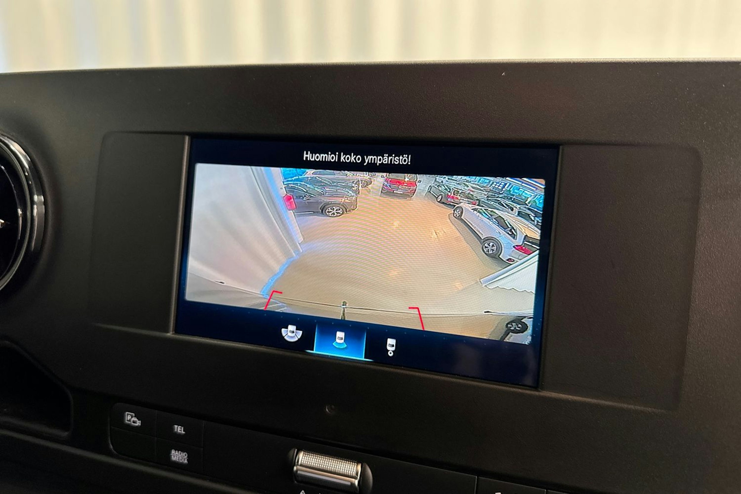 musta Mercedes-Benz Sprinter 2021 kuva 17.