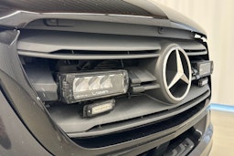 musta Mercedes-Benz Sprinter 2021 kuva 28.