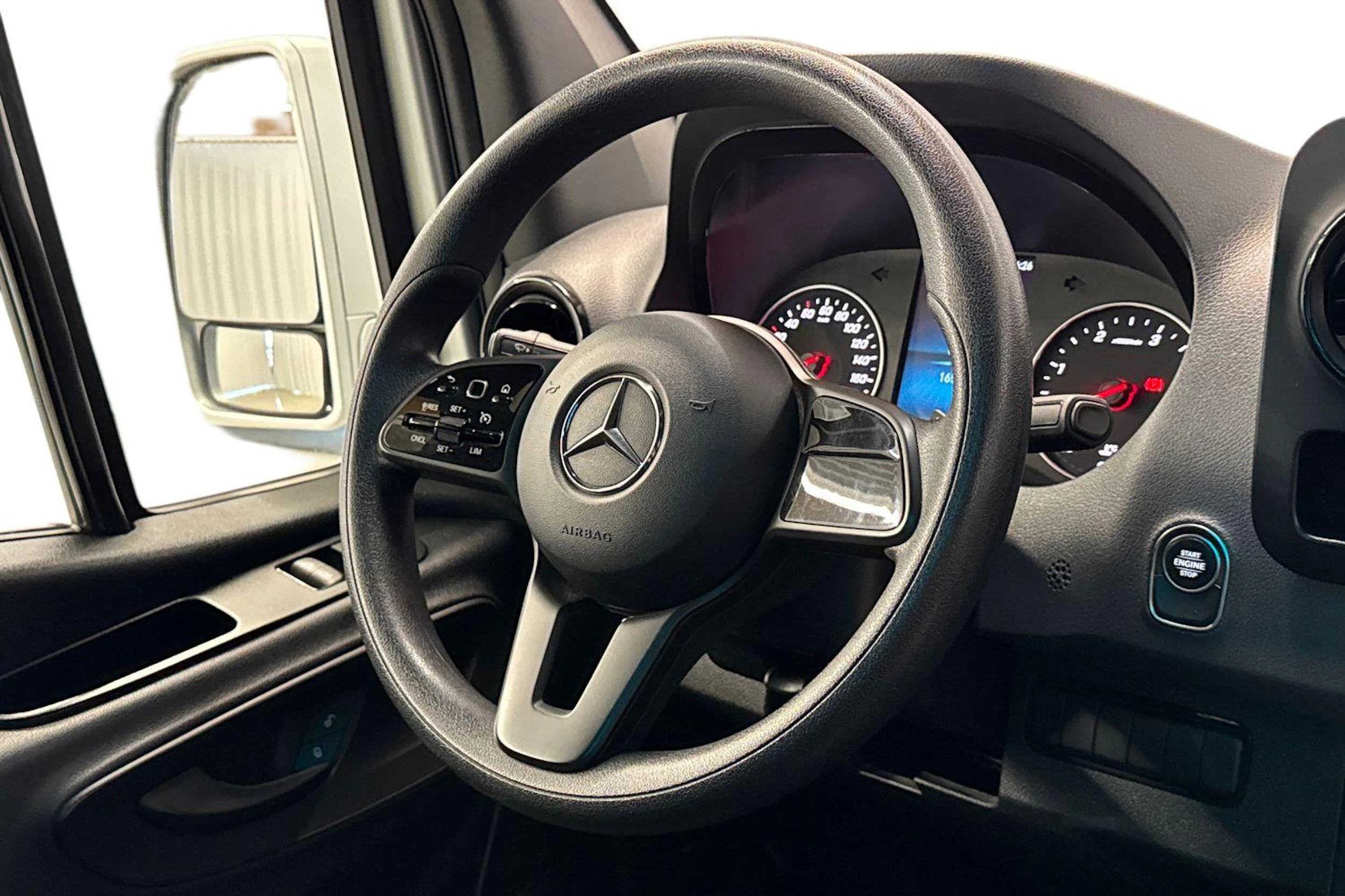 harmaa Mercedes-Benz Sprinter 2021 kuva 11.
