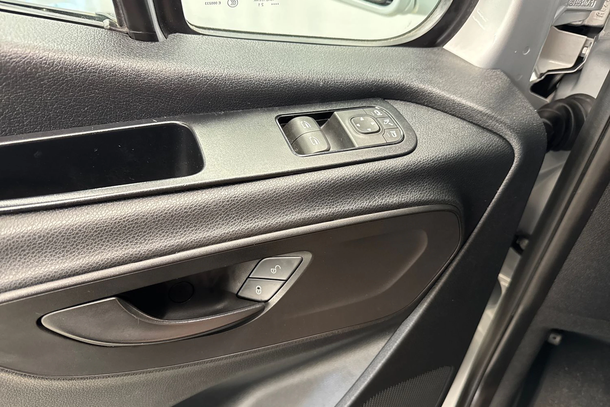 harmaa Mercedes-Benz Sprinter 2021 kuva 19.