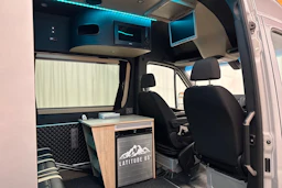 harmaa Mercedes-Benz Sprinter 2021 kuva 21.