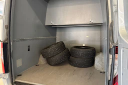harmaa Mercedes-Benz Sprinter 2021 kuva 28.