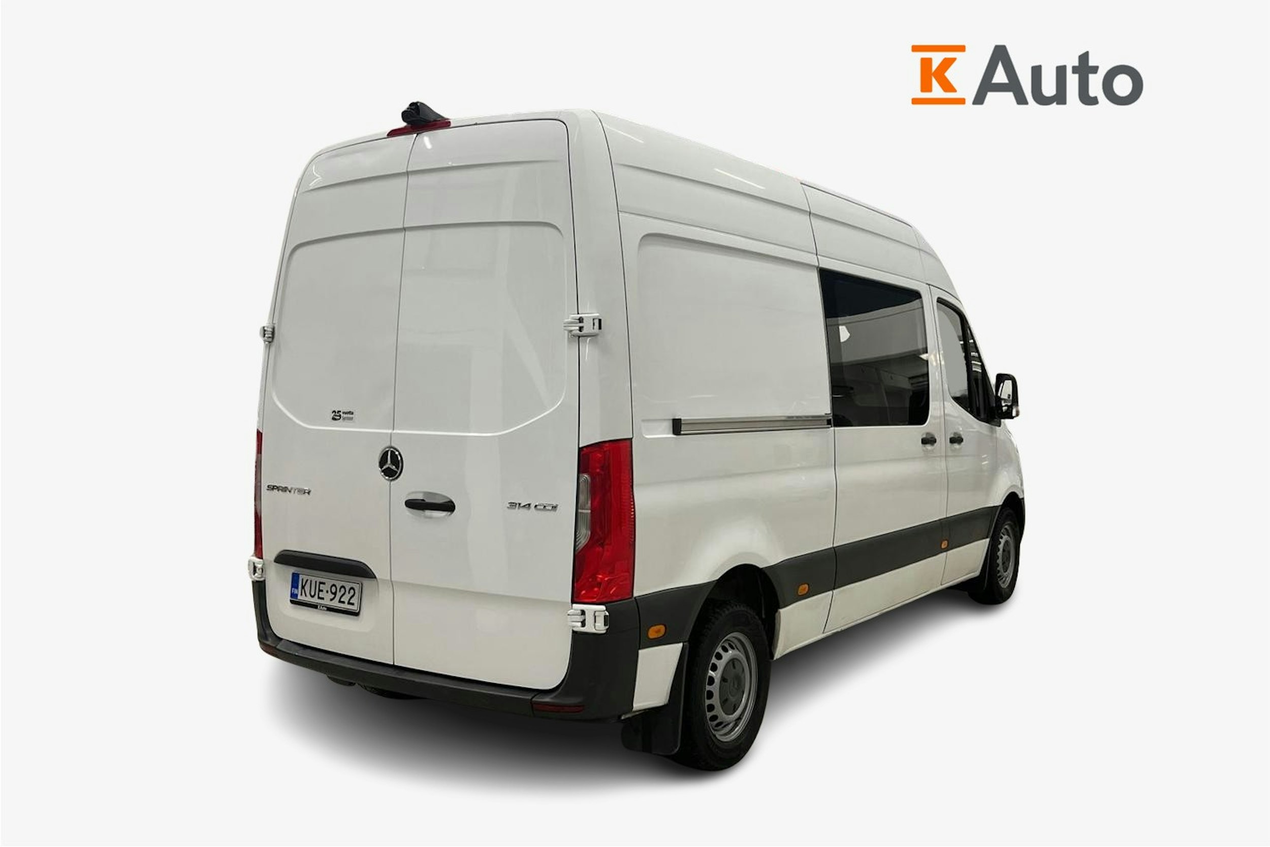 valkoinen Mercedes-Benz Sprinter 2021 kuva 2.