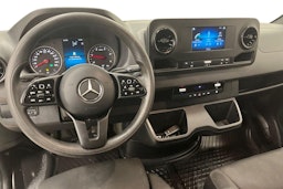 valkoinen Mercedes-Benz Sprinter 2021 kuva 9.