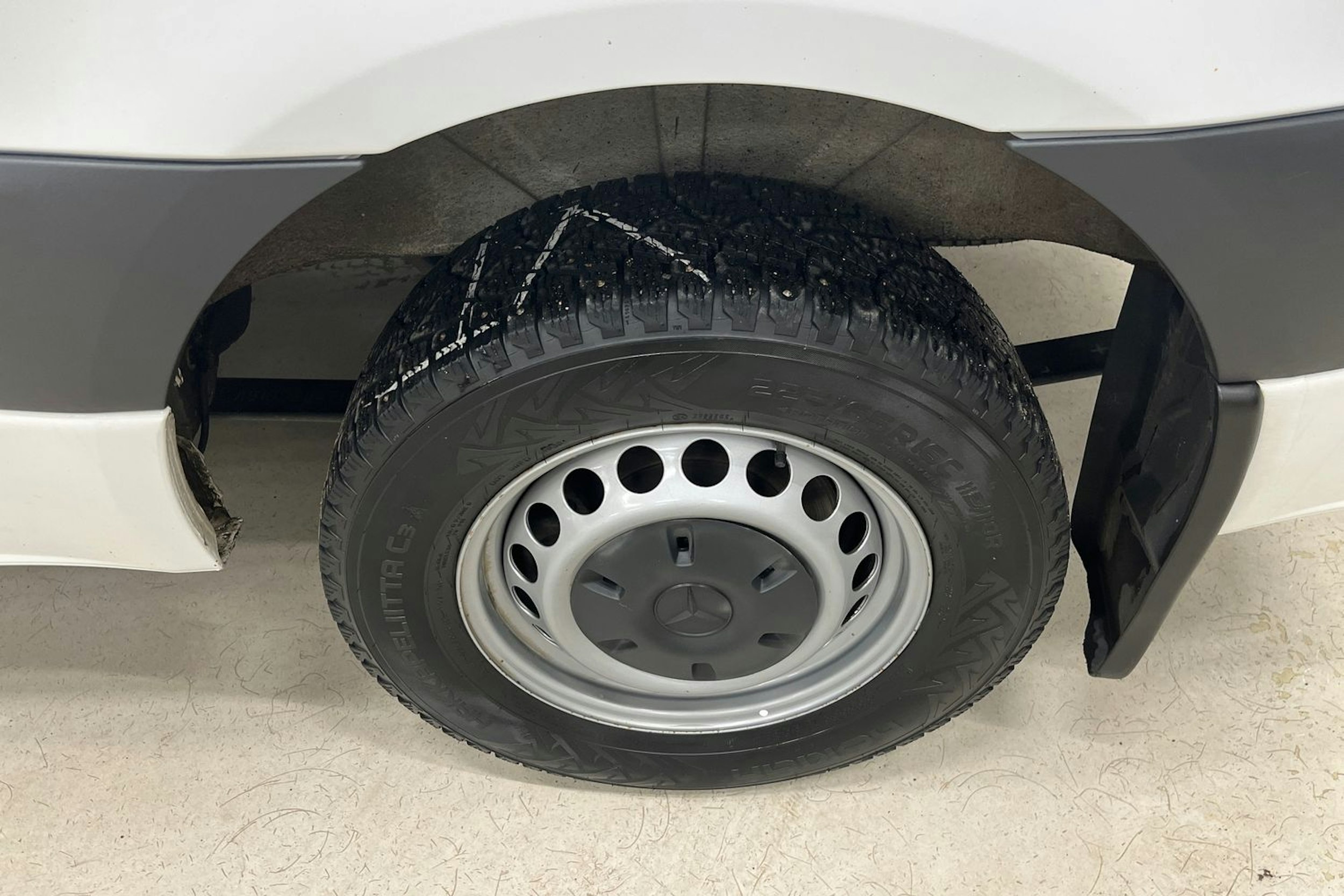 valkoinen Mercedes-Benz Sprinter 2021 kuva 11.