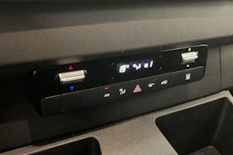 valkoinen Mercedes-Benz Sprinter 2021 kuva 19.