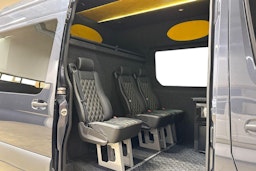met. harmaa Mercedes-Benz Sprinter 2021 kuva 11.