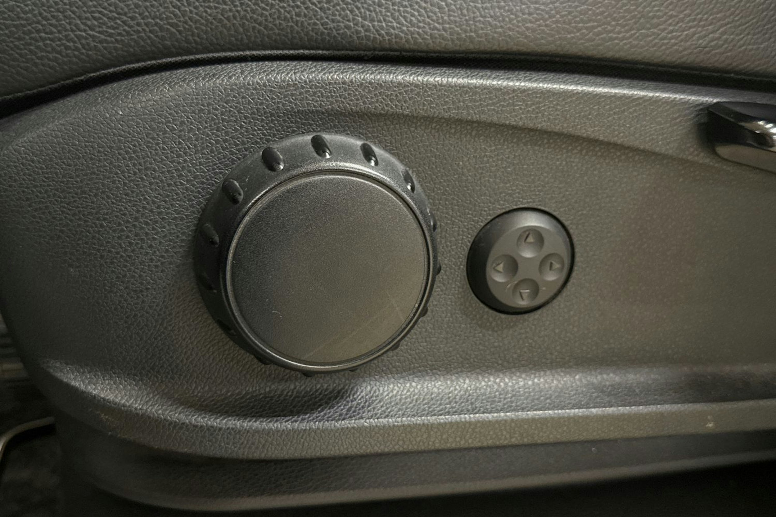 met. harmaa Mercedes-Benz Sprinter 2021 kuva 25.