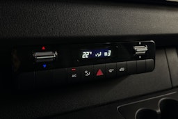 met. harmaa Mercedes-Benz Sprinter 2021 kuva 33.