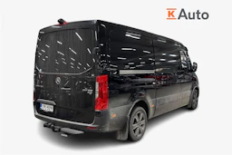 musta Mercedes-Benz Sprinter 2021 kuva 2.