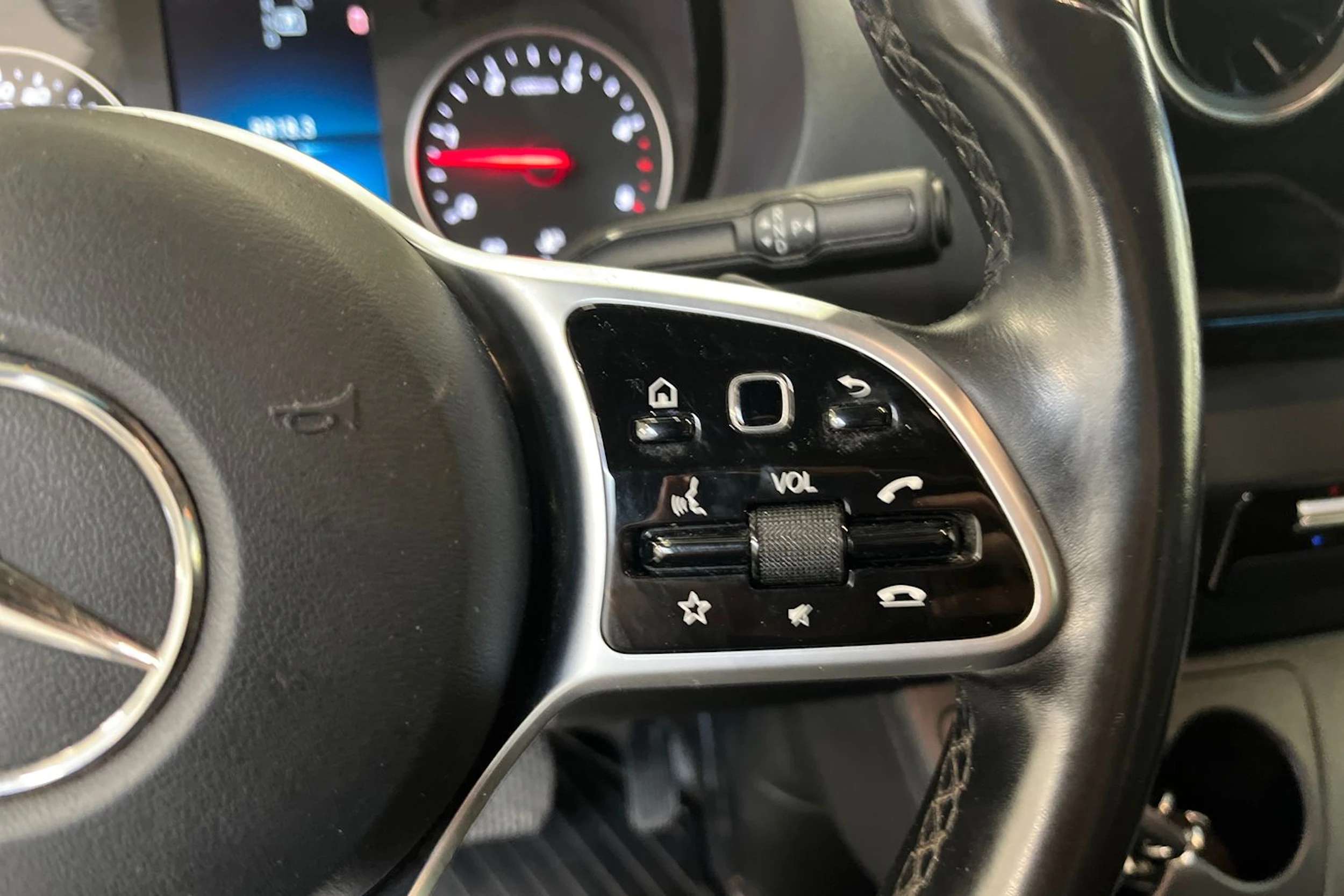harmaa Mercedes-Benz Sprinter 2021 kuva 22.