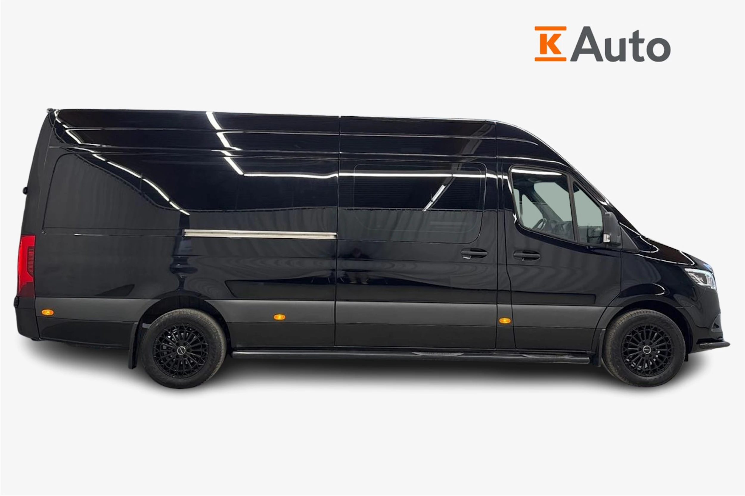 musta Mercedes-Benz Sprinter 2021 kuva 7.