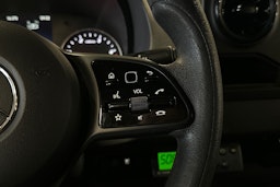 valkoinen Mercedes-Benz Sprinter 2021 kuva 14.