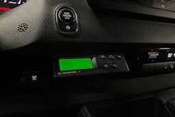 valkoinen Mercedes-Benz Sprinter 2021 kuva 16.